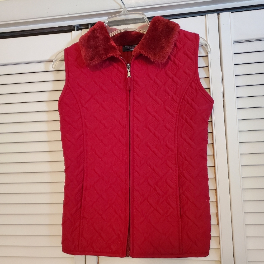 Creazioni Effeci Red Quilted Faux Fur Collar Vest, Size Small